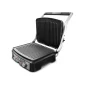 Una sandwichera Sankey Panini, modelo SW-33, con exterior de acero inoxidable, placas antiadherentes y mango aislado.